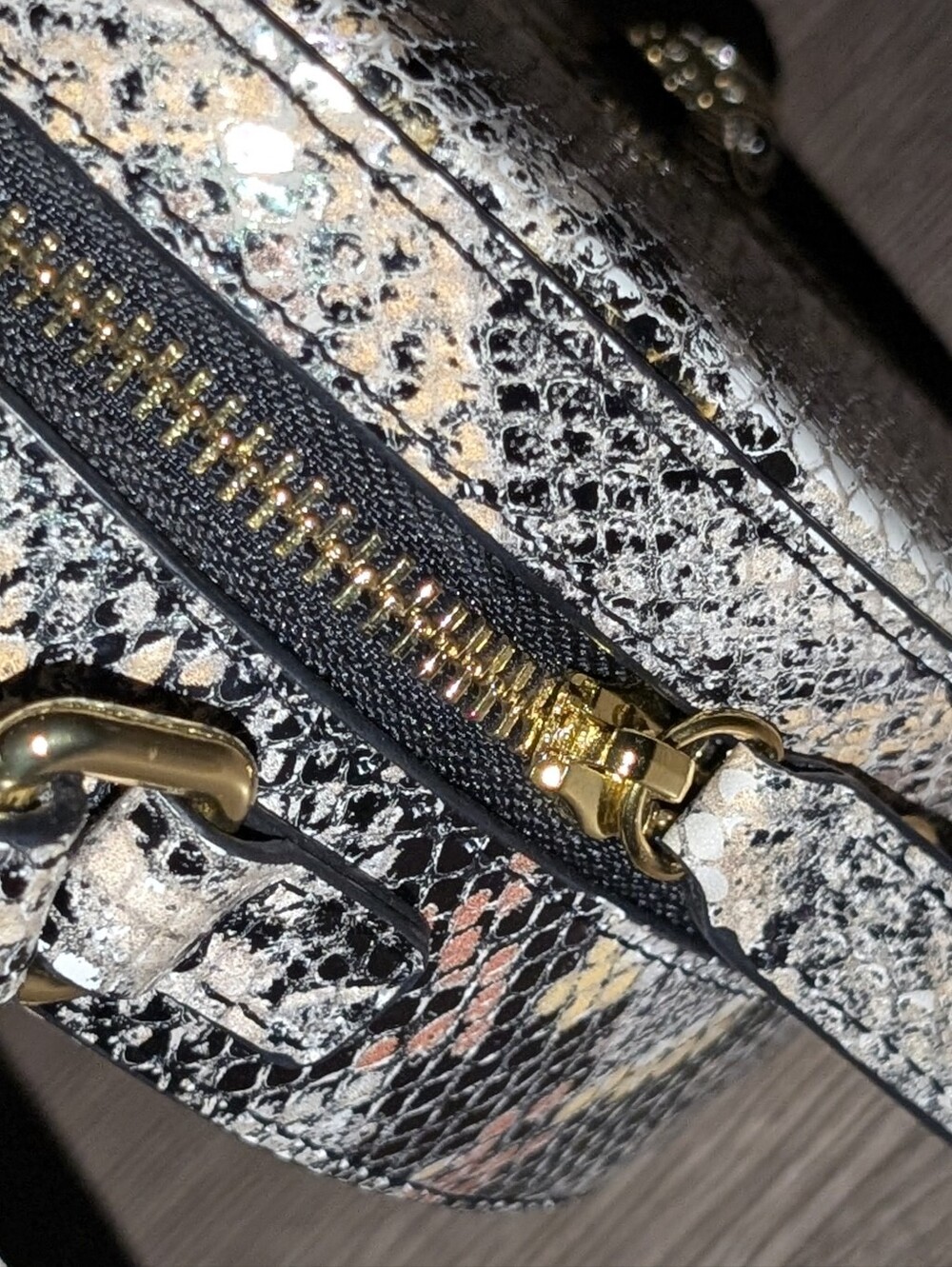 Kurt Geiger Snake Print Bag - Picture 9 of 12